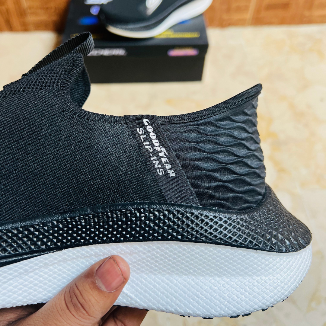 Skechers Pro Max V1 - HyperBurst Grey