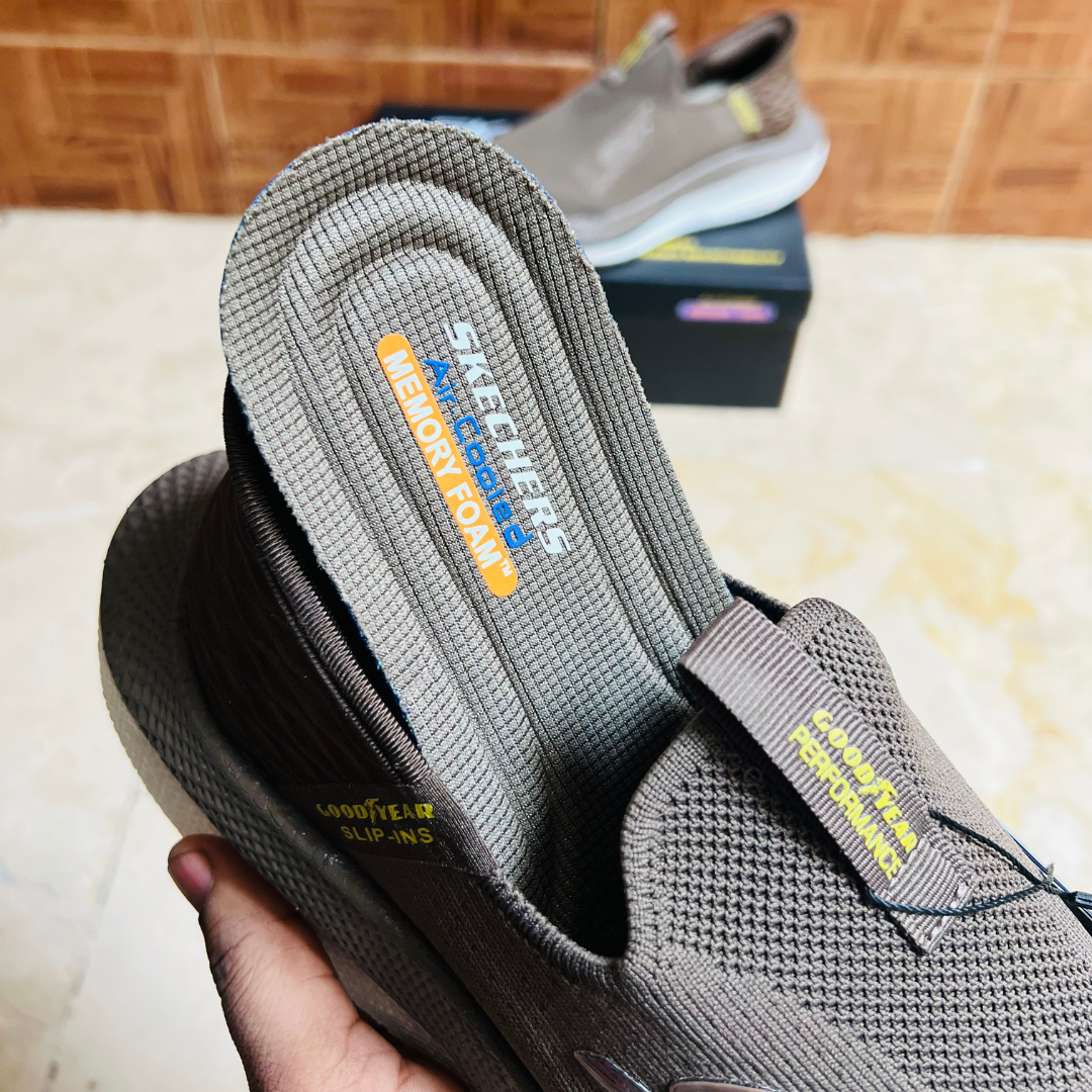 Skechers Pro Max V1 - HyperBurst Black