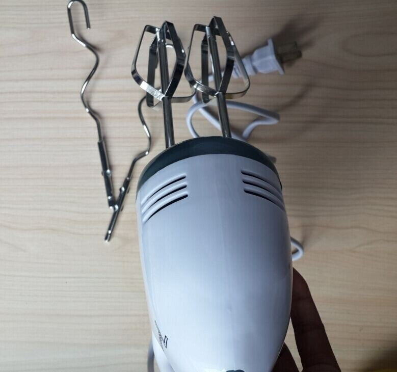 Electric Hand Mixer with 7 Speed Control